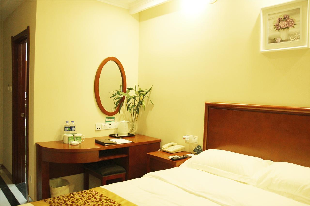 Greentree Inn Anhui Hefei Heyu Rd. Dayun City Express Hotel Longtang Exteriör bild